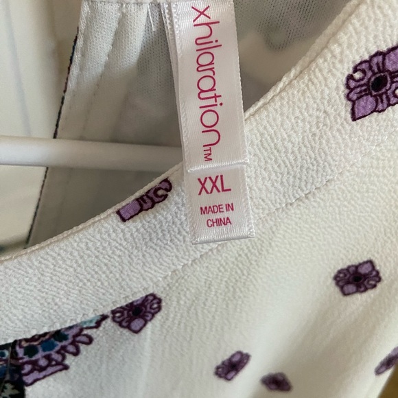 Exhilaration Sleeveless dress. Cream & Purple - Picture 5 of 5